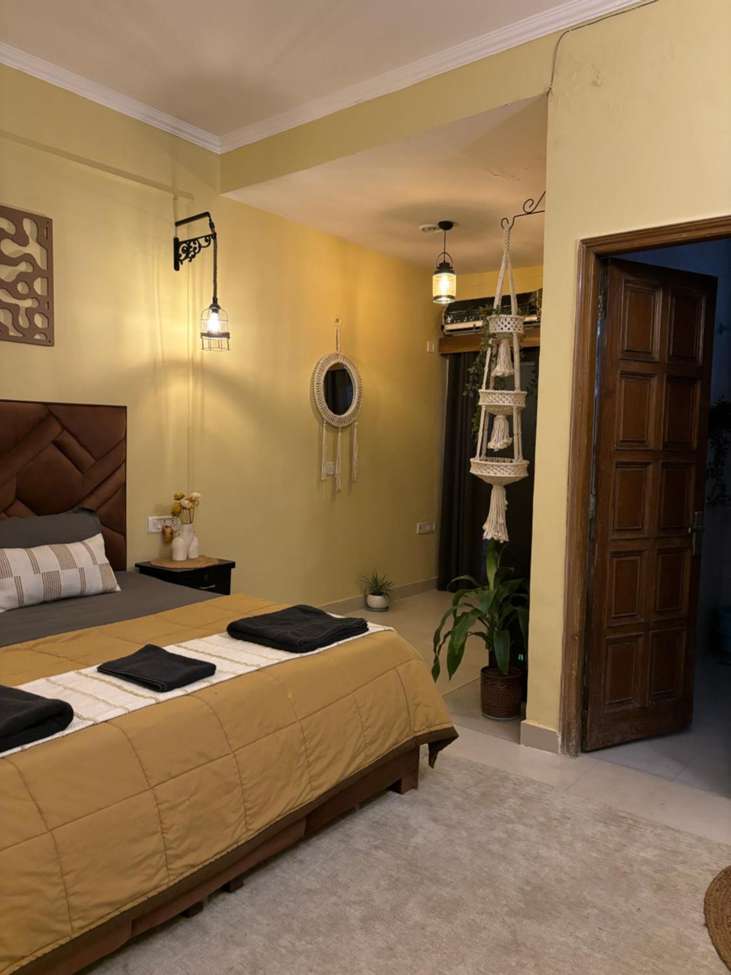 Atharva'S Homestay By Goaround Homes - Nehru Enclave Metro, South Delhi Nueva Delhi Exterior foto